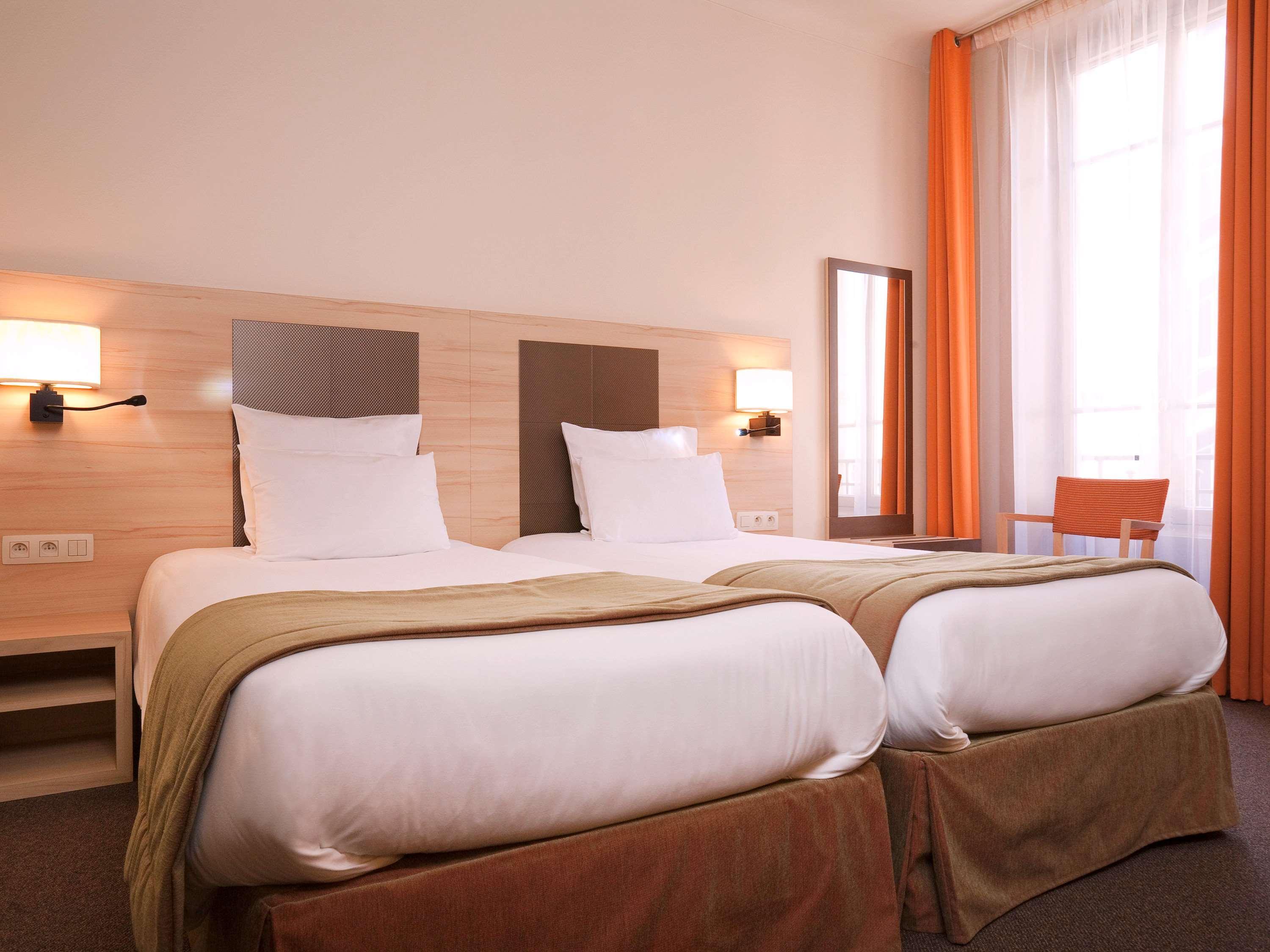 โอเต็ล เมอร์เคียว ลียง เซ็นเตอร์ โบรโต Hotel ภายนอก รูปภาพ