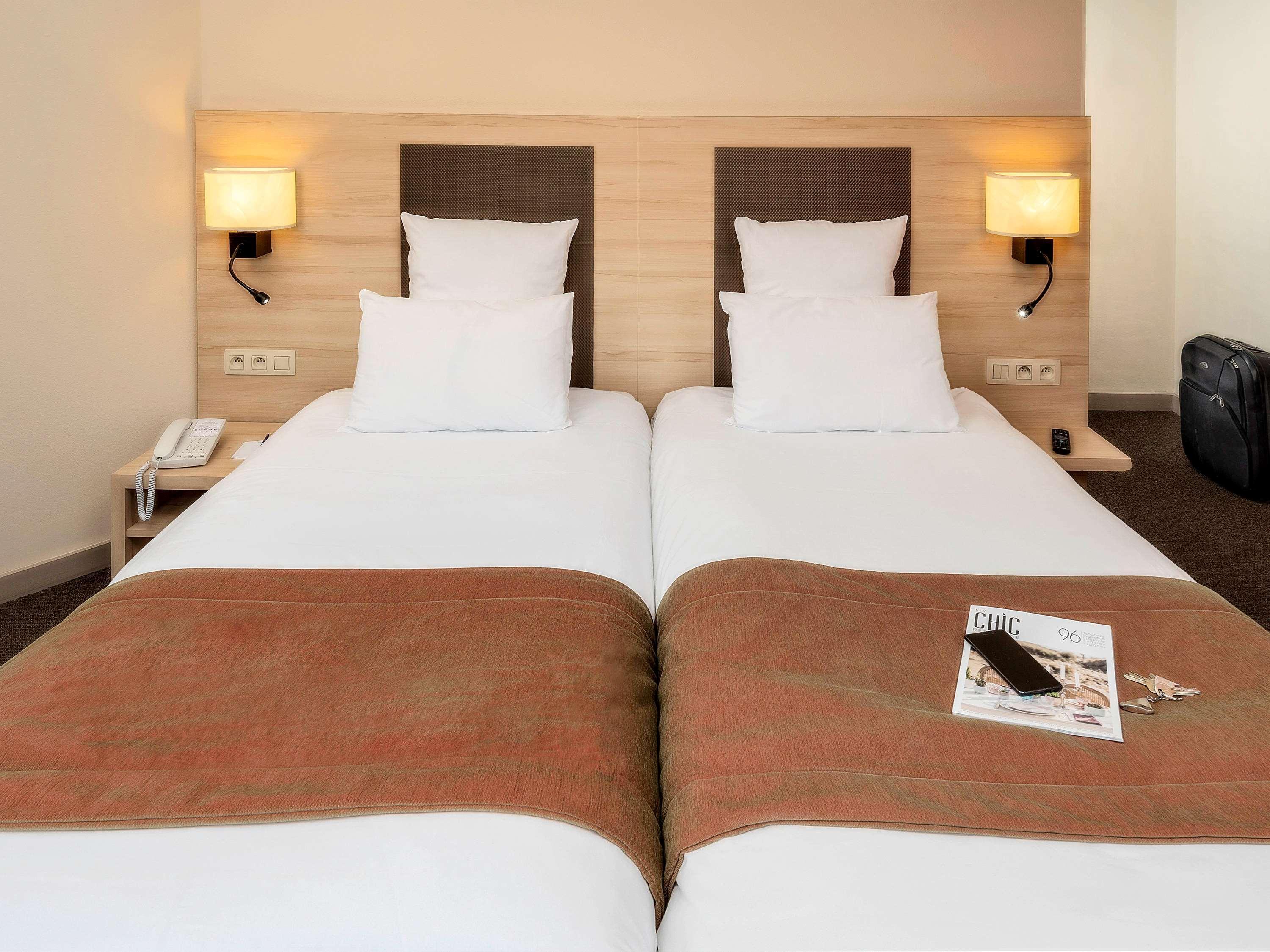 โอเต็ล เมอร์เคียว ลียง เซ็นเตอร์ โบรโต Hotel ภายนอก รูปภาพ